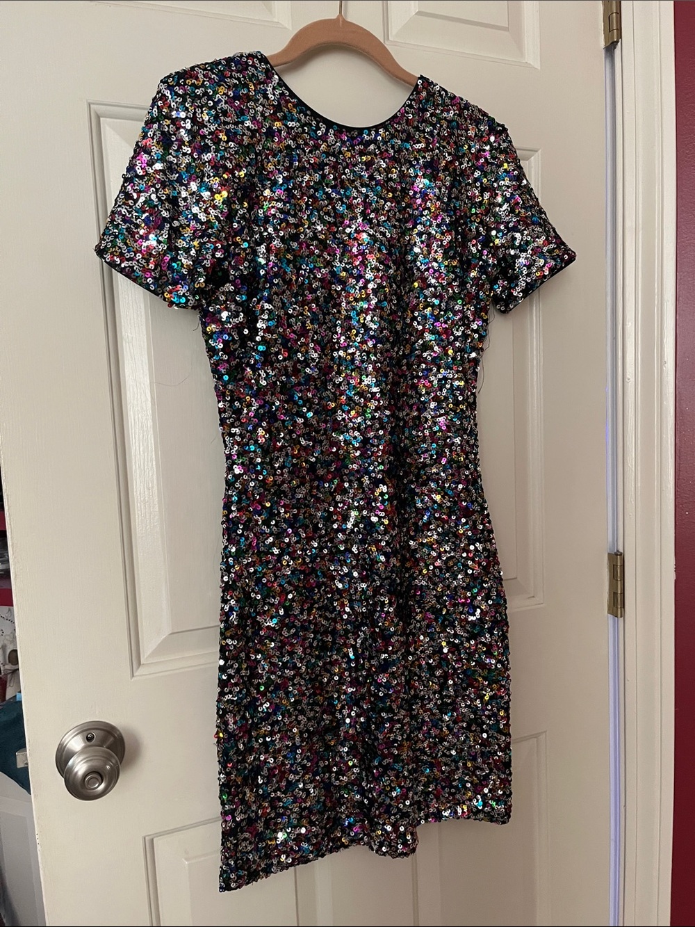 Dress the Population All Over Sequin Stretch Short Sleeve Party Dress